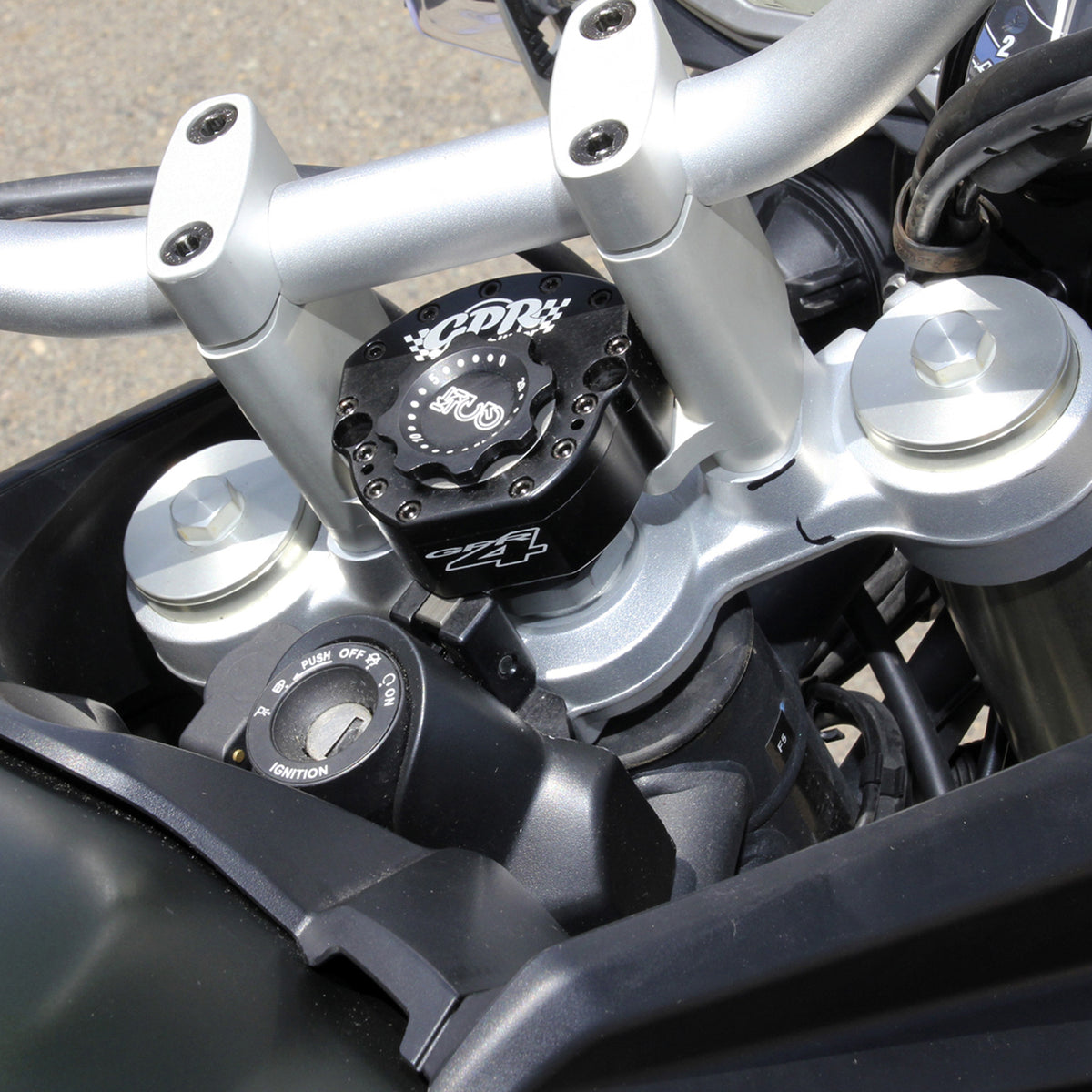 AMORTISSEUR DE DIRECTION GPR V5 TRIUMPH TIGER 800 /XC/XCX