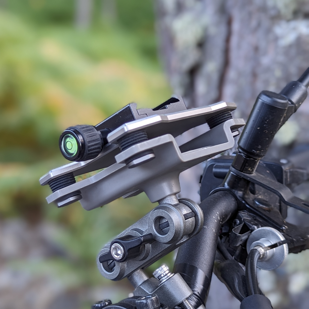 Support Moto + Régulateur De Tension Hugerock X7