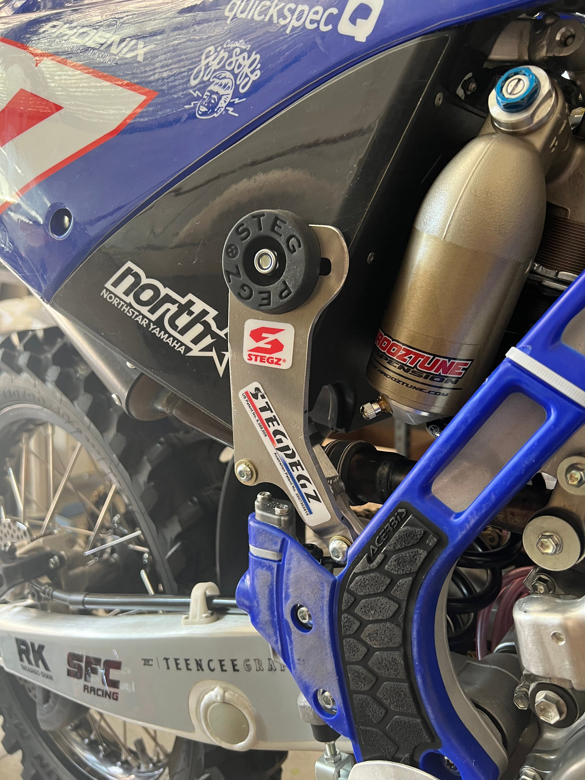 STEG PEGZ SP44 YAMAHA 2015-2026 YZ 125-250 2T