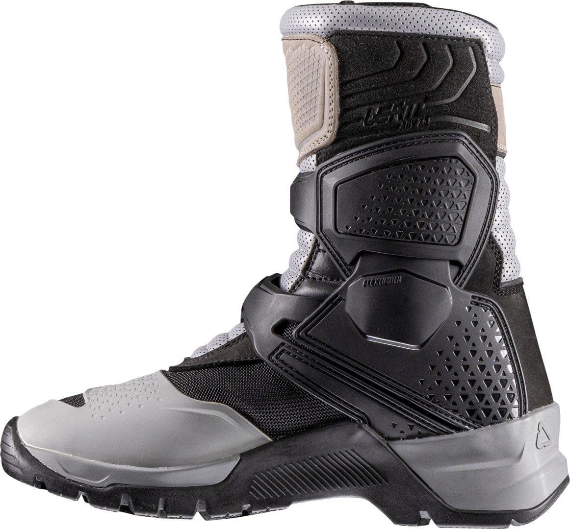 LEATT BOOT ADV 7.5 X-FLOW SHORT V26