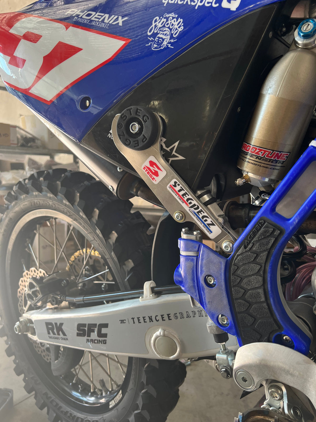 STEG PEGZ SP44 YAMAHA 2015-2026 YZ 125-250 2T