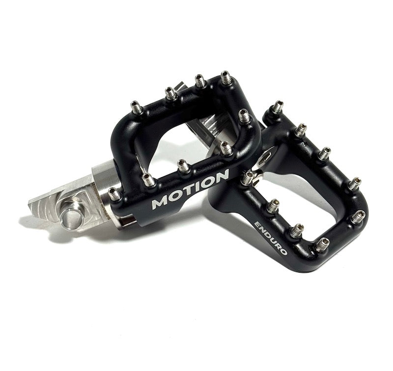 REPOSE-PIEDS FLEX-MOUNT MOTION FACTORY RACING DUCATI DESERTX / MULTISTRADA (DDX)
