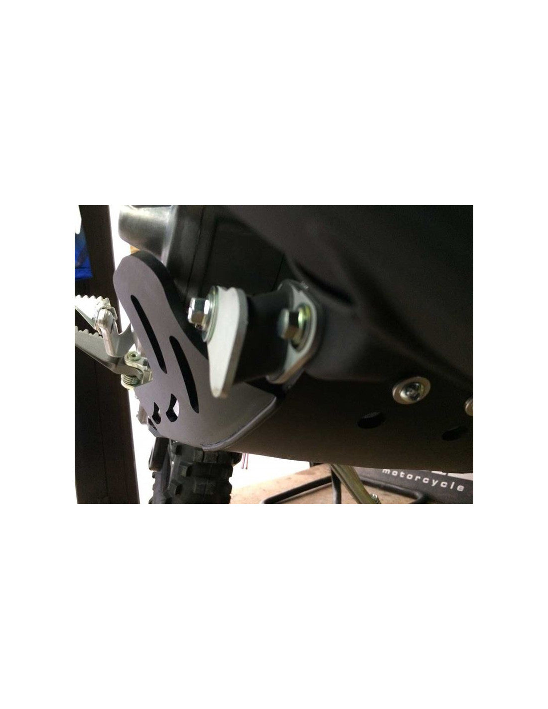 SABOT PEHD 6MM AXP RACING YAMAHA YZ 250 X (2016-2022)
