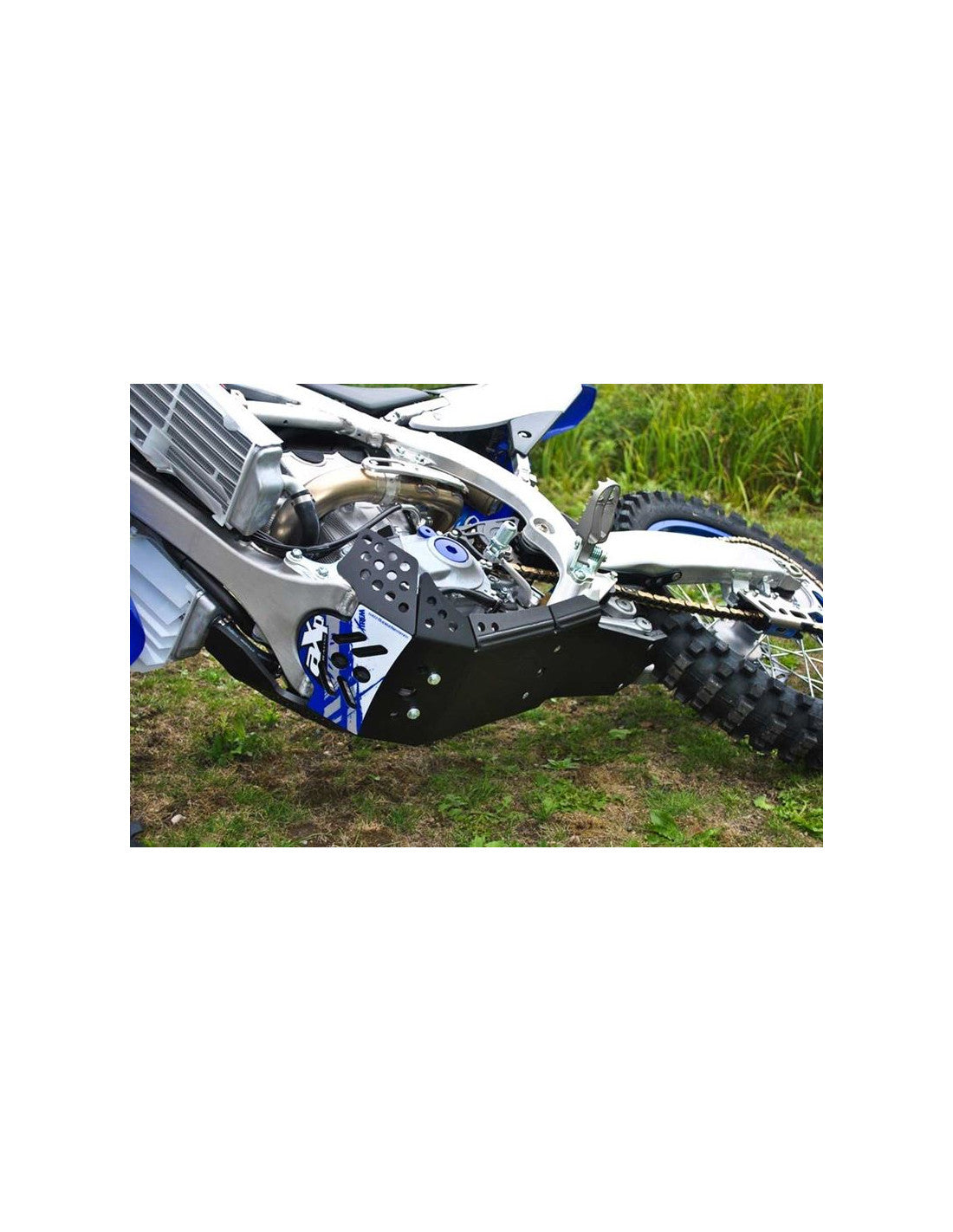 SABOT HARD ENDURO PEHD 8MM AXP RACING FANTIC XXF 450 (2021-2023)