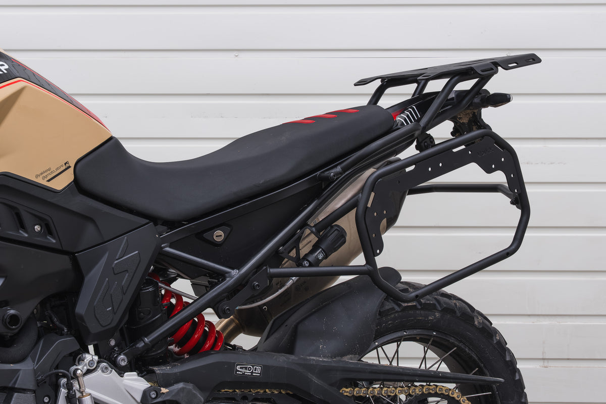 SUPPORT LATERAL YAKK EXP BMW F 900 GS (2024- )