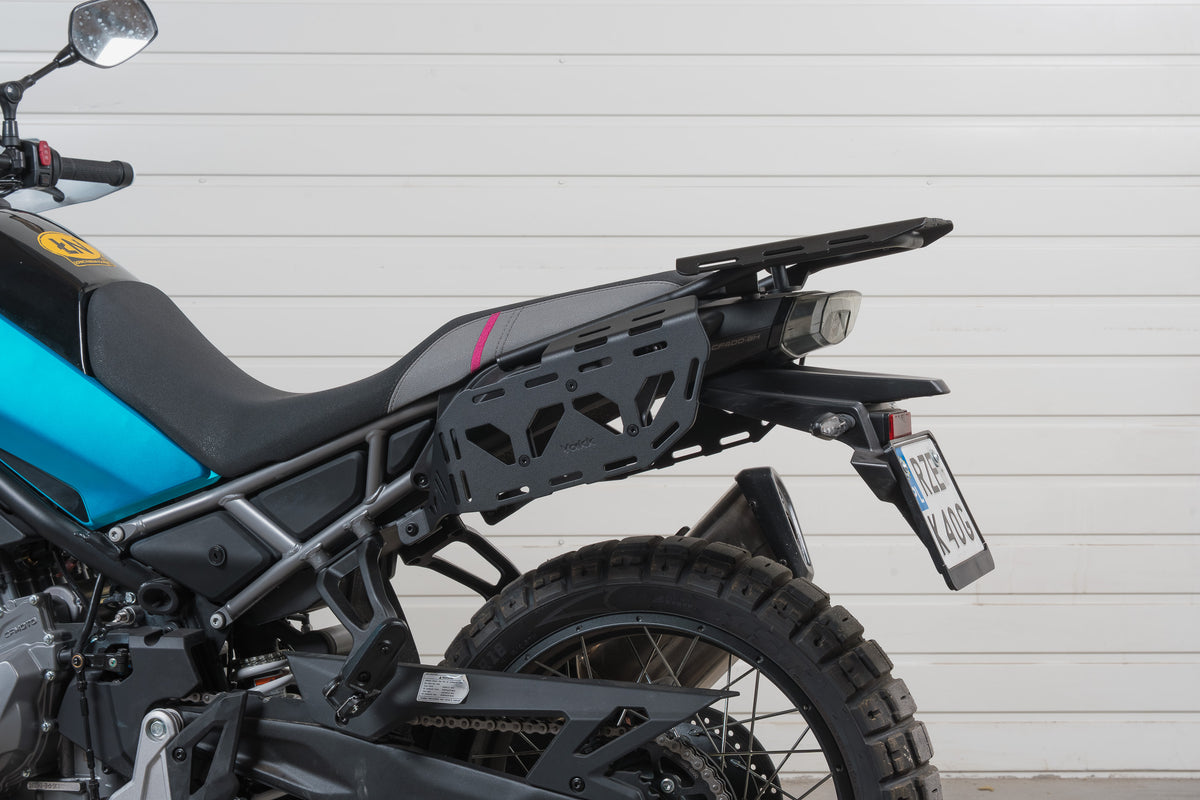 PORTE BAGAGE LATERAL YAKK EXP CF MOTO 450 MT (2024- )